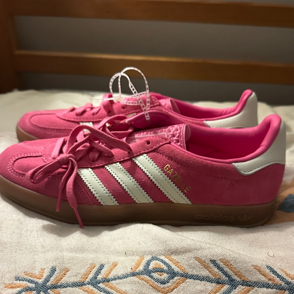 Adidas Gazelle Pink and White Casual Shoes